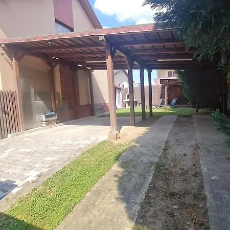 Chic Retreat In Buna Ziua - Jacuzzi, Outdoor Gym, Bbq, Parking Cluj-Napoca